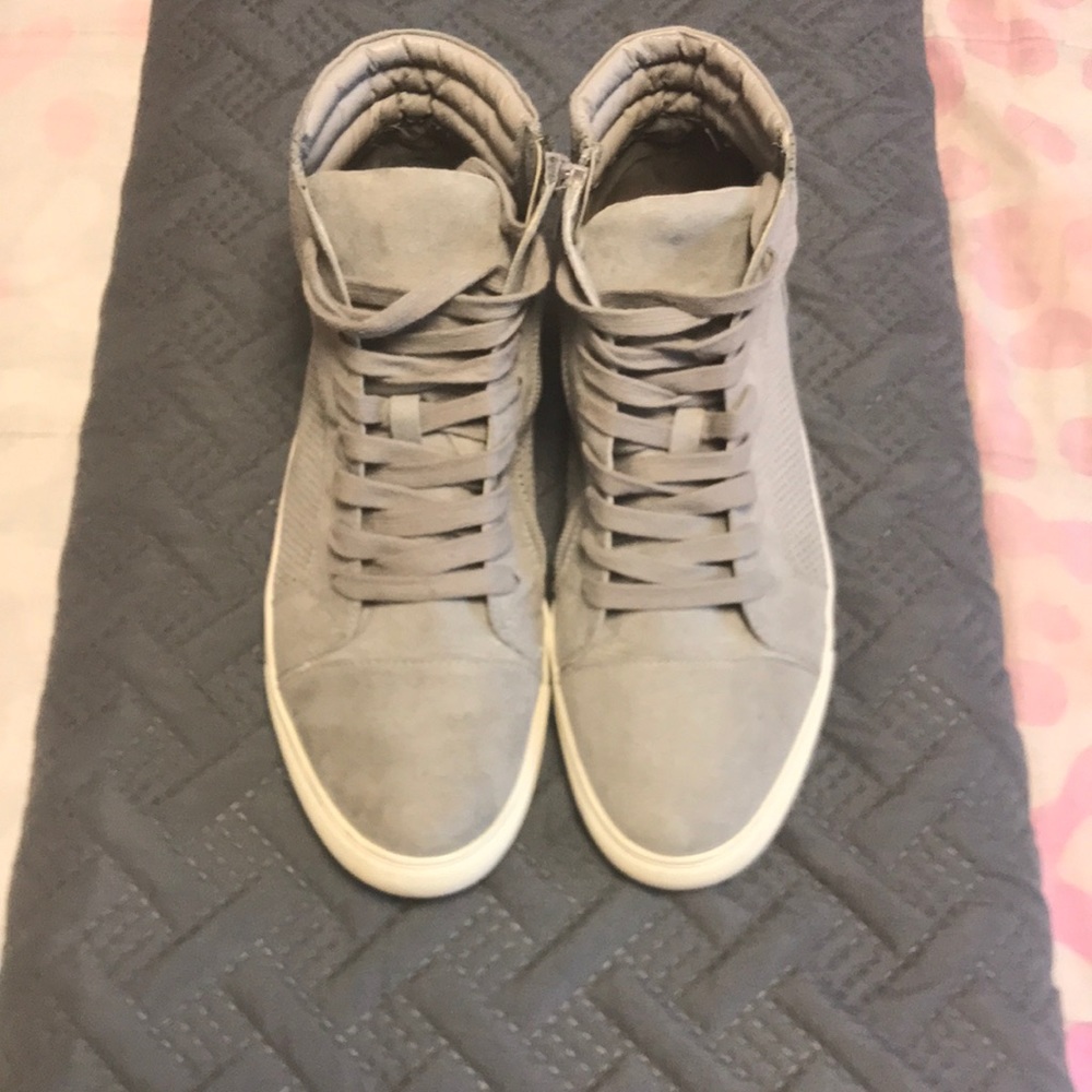 Steve Madden High top sneaker